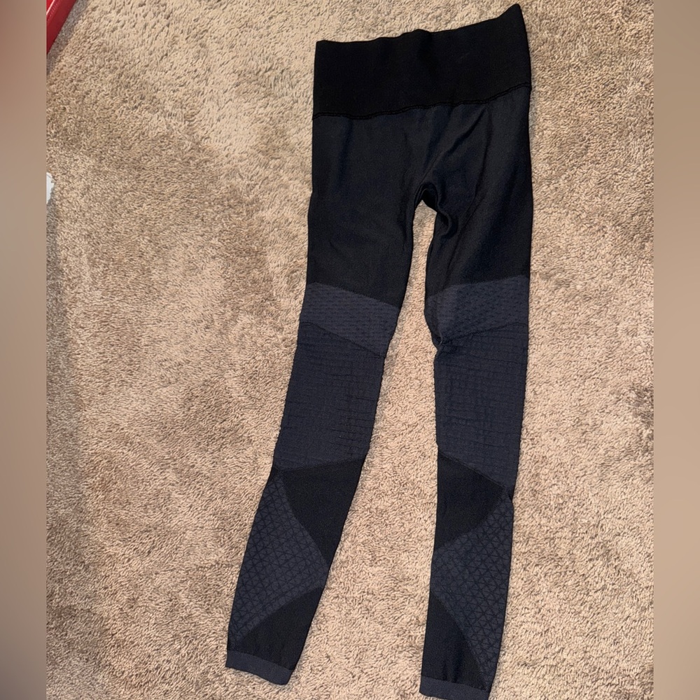 Spanx
Small